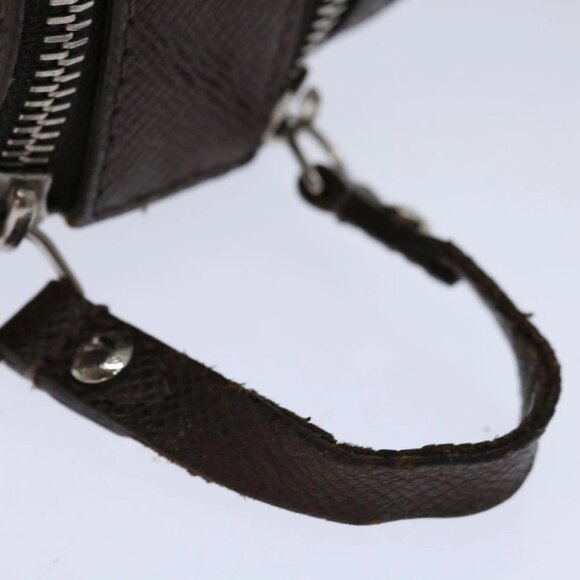 LOUIS VUITTON Taiga Trousse Yvan Clutch Bag Grizzly M32498 LV Auth 67738 - Picture 8 of 15